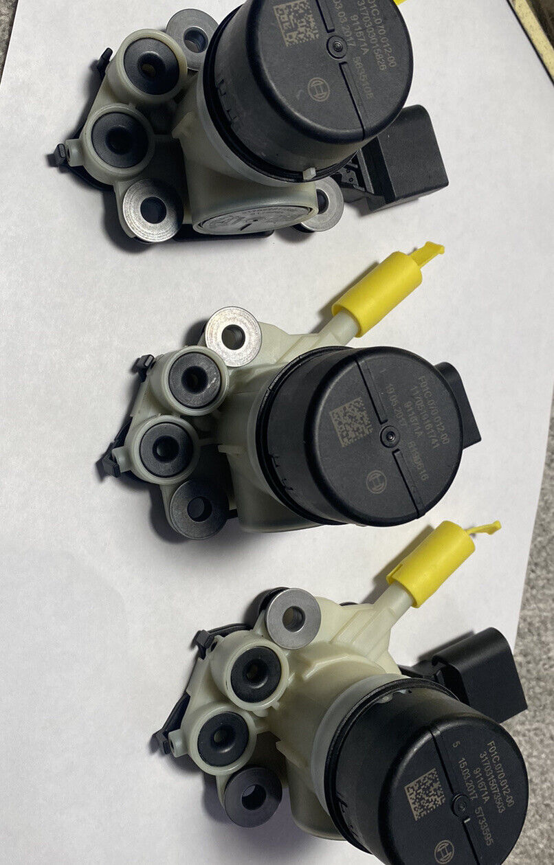 *Mechanic Deal* (3) New Bosch Adblue Pump OEM F01C250151 F01C250142